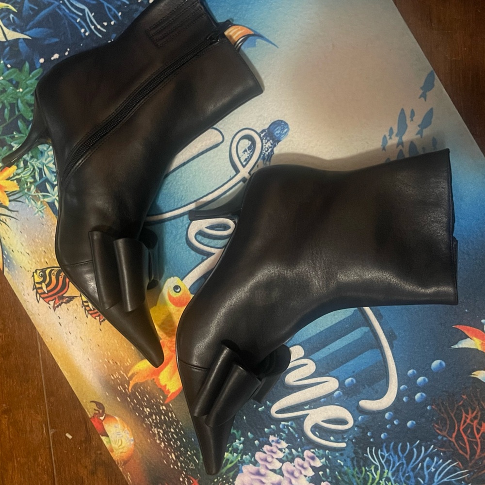 Jeffrey Campbell Womens Black Bow Tie Boots Size 8 New without a Box